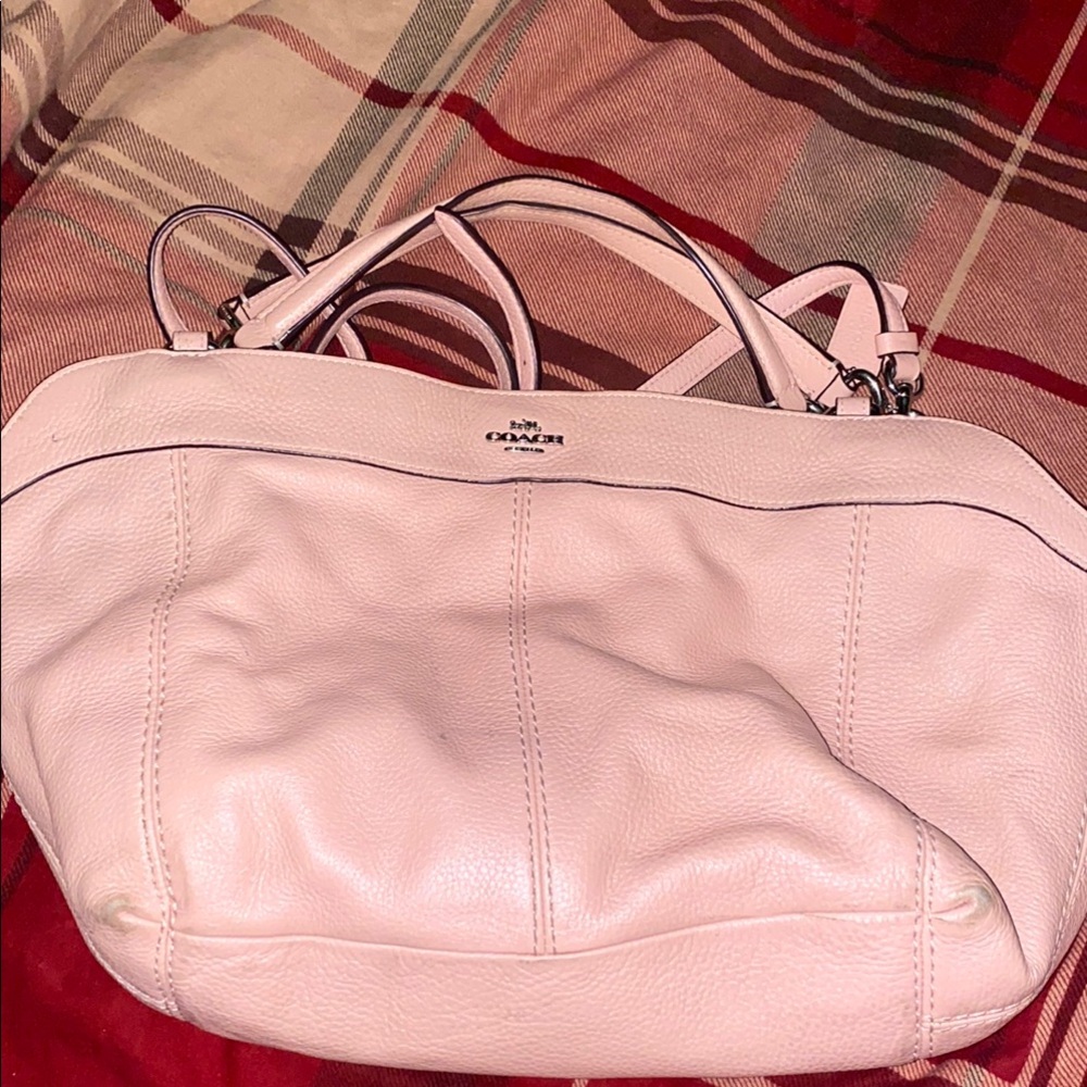 Coach Pink Shoulder Bag with Pebbled Leather (75)